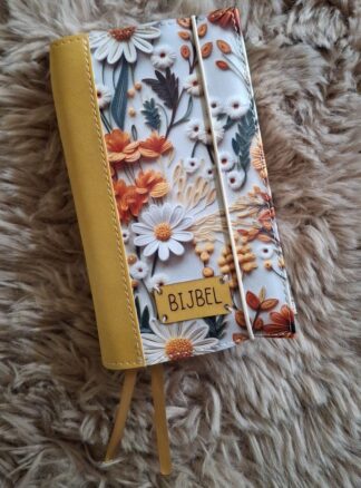 Bijbelhoes Kunstleer imitatie borduurwerk 3D-bloemen Maya incl. gele rug