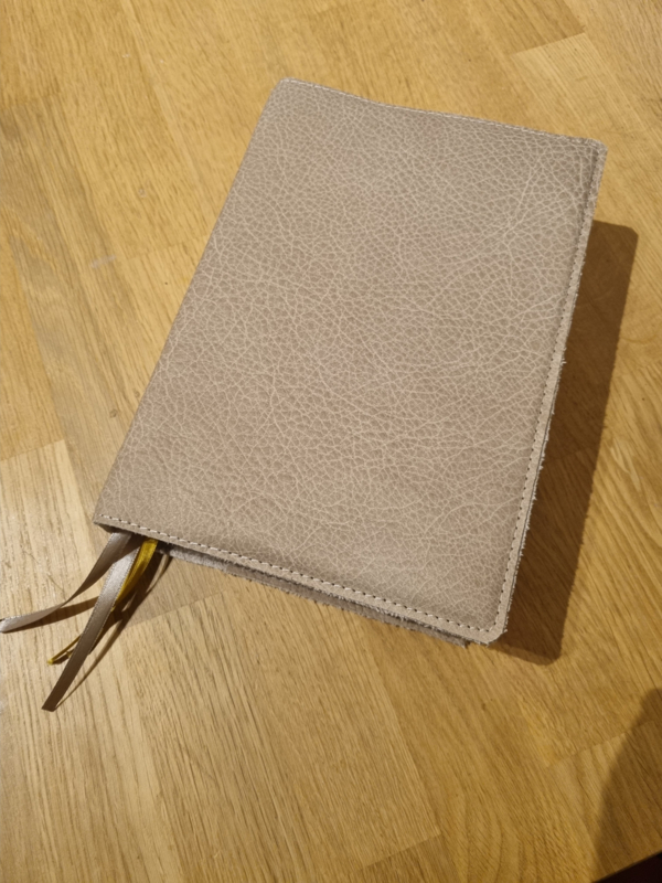 Bijbelhoes Naturel Leer