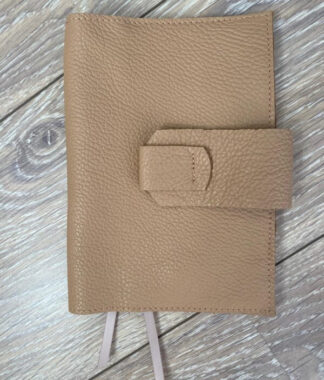 BGT 18.8 X 29.3: Bijbelhoes leer Nude