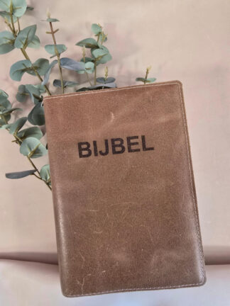 BMU 20,8: Bijbelhoes vintage leer bruin incl. gravure