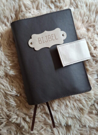 BMU 20,8: Bijbelhoes Chocolade bruin / sand