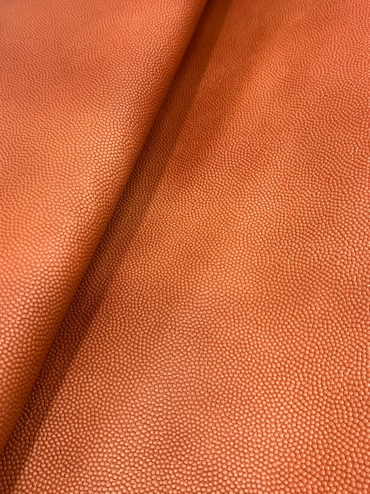 Bijbelhoes warm terracotta reliëf
